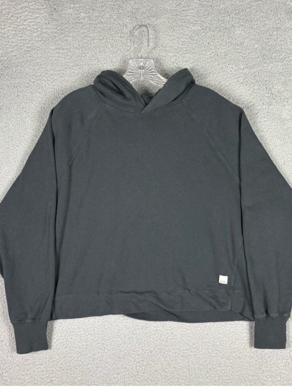 Vuori Sunnyside Hoodie Women’s Medium Gray Athleisure Comfy Yoga Gym Casual